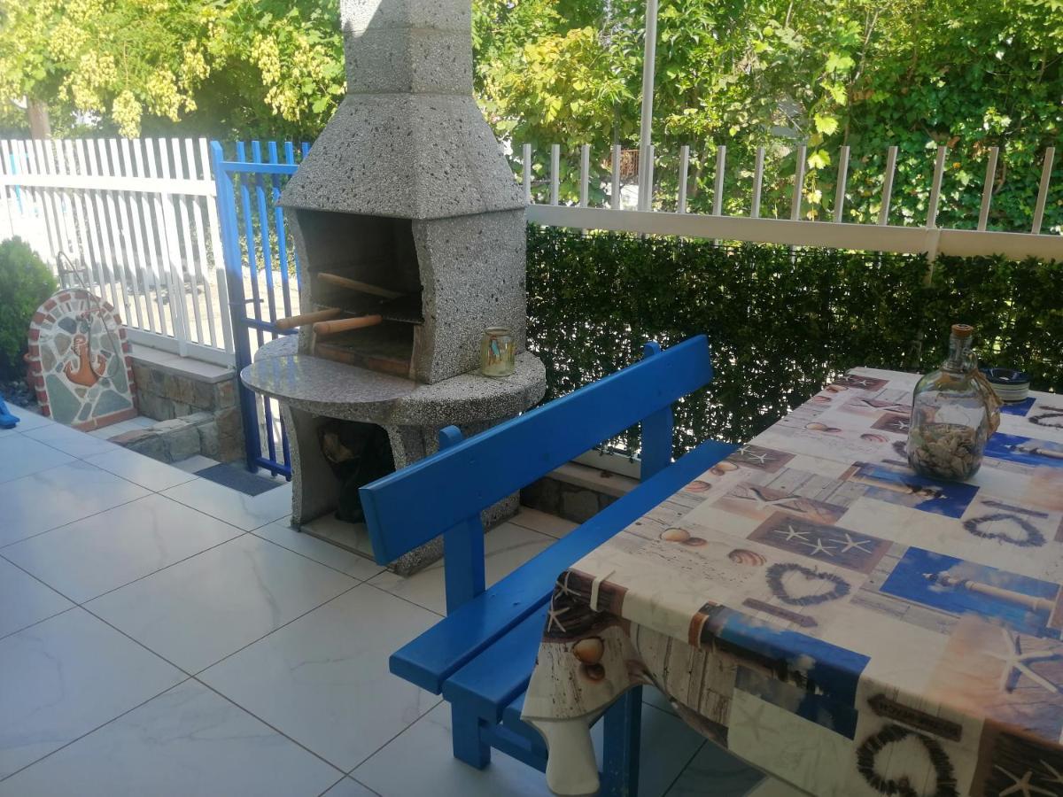 Nea Kallikrateia Villa Blue House מראה חיצוני תמונה